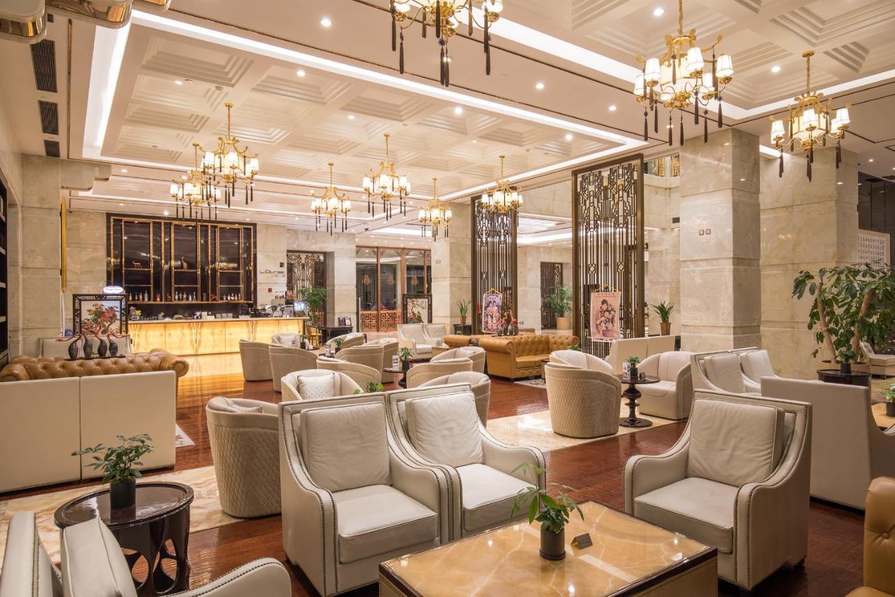 Royal Garden Hotel Shanghai-Free Shuttle To And From Disney & Pvg & Close Metro Line2 Easy To Sha New Expo Esterno foto