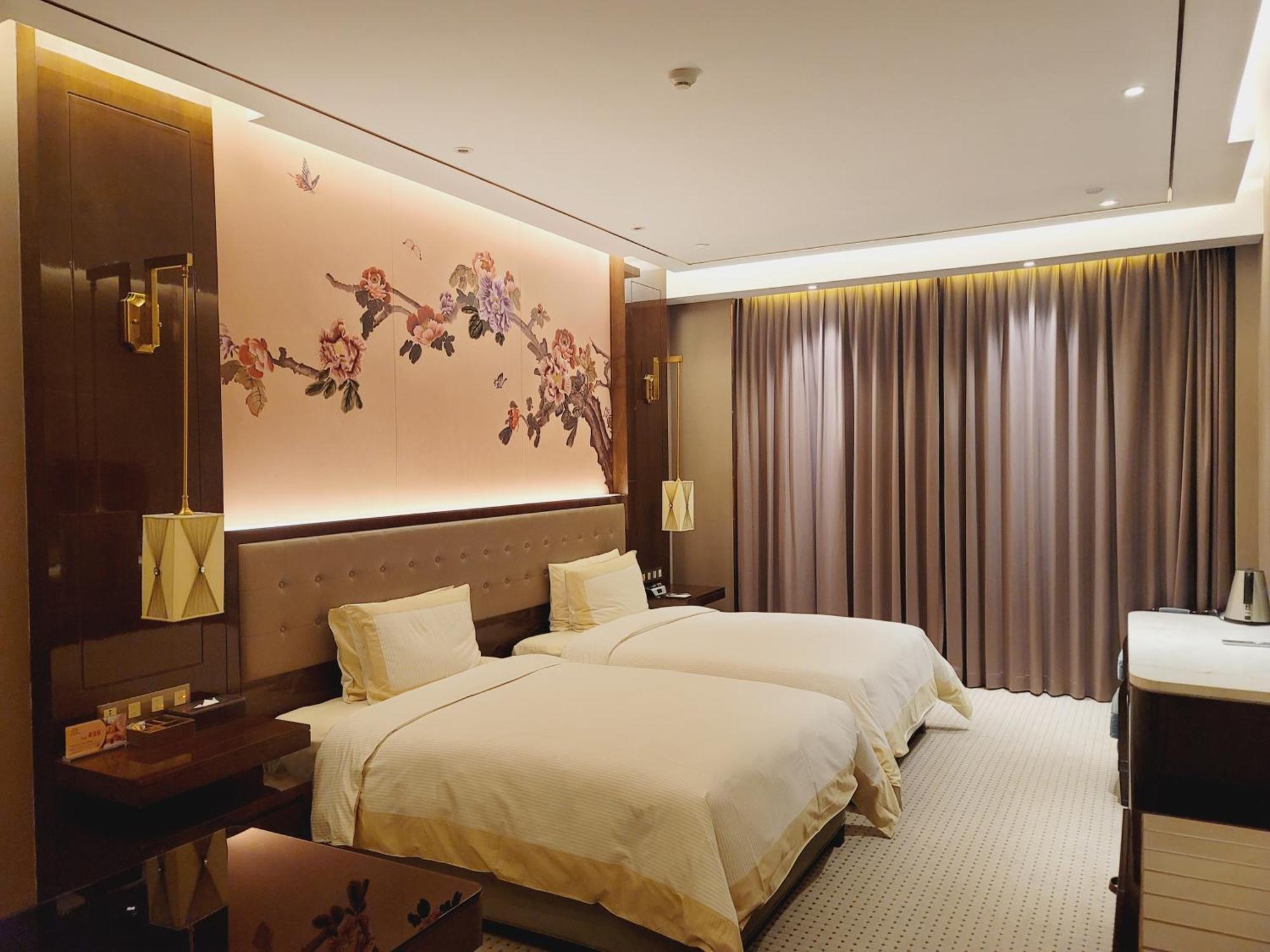 Royal Garden Hotel Shanghai-Free Shuttle To And From Disney & Pvg & Close Metro Line2 Easy To Sha New Expo Camera foto