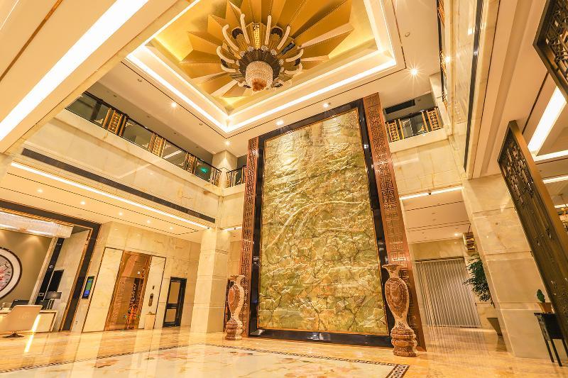 Royal Garden Hotel Shanghai-Free Shuttle To And From Disney & Pvg & Close Metro Line2 Easy To Sha New Expo Esterno foto